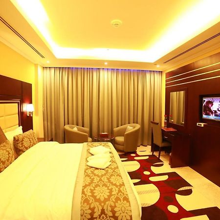 Telal Hotel Apartments Dubaï Extérieur photo
